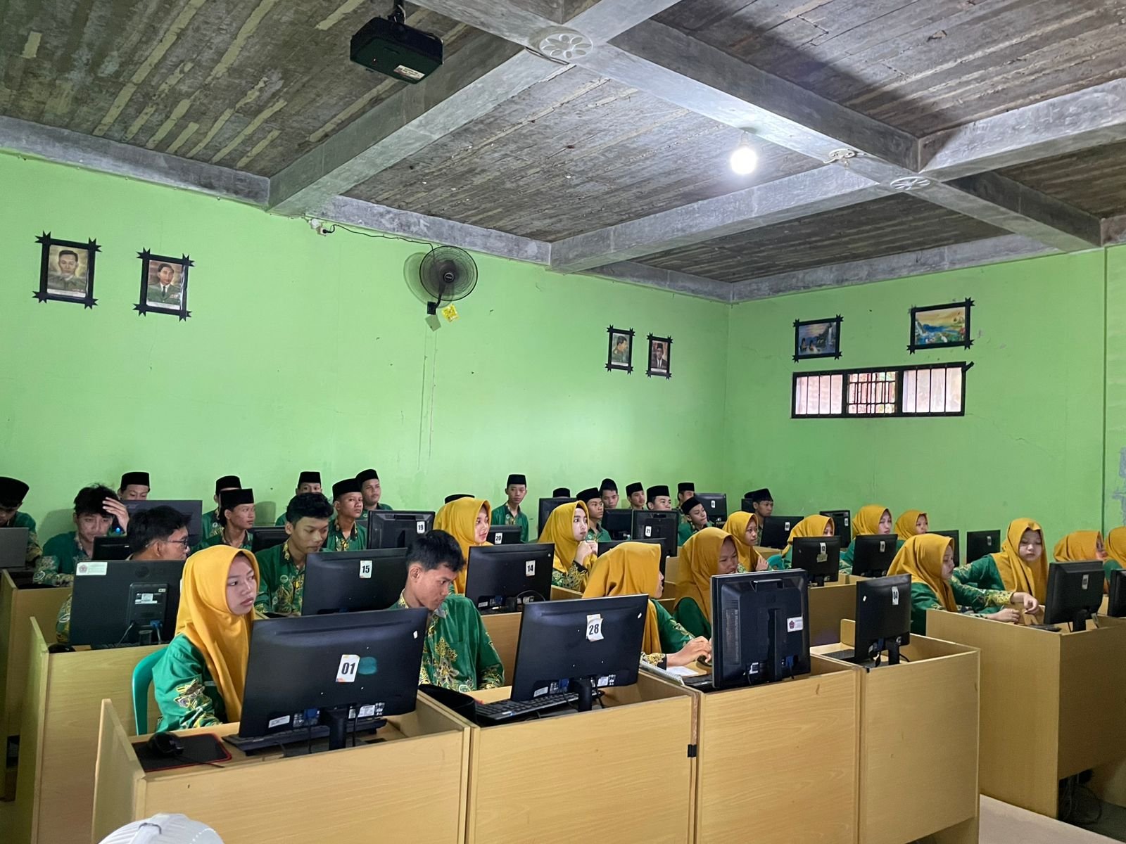 MENGUKUR CAPAIAN MUTU PENDIDIKAN DAN CAPAIAN AKADEMIK, MA NU NAHDLATUL FATA GELAR TKA 2025
